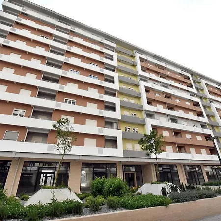 Wonderful Near Mall Podgorica