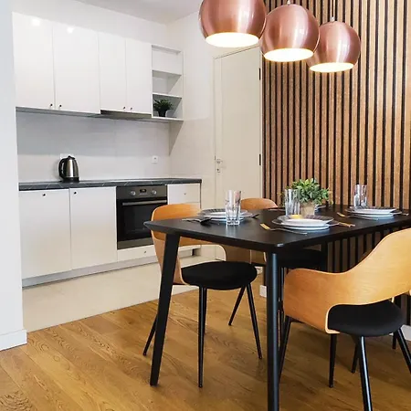 Wonderful Near Mall Apartment